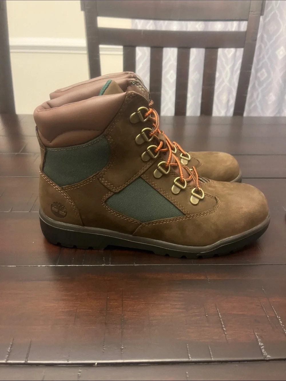 Timberland 6” Field Boots Brown Boys Youth Size 5